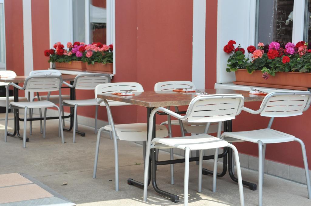 Hotel-Restaurant Heute Frechen Dış mekan fotoğraf